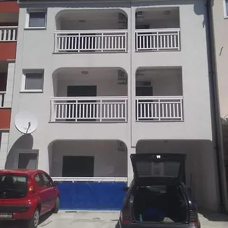 Apartmani/sobe Dodig Apartment